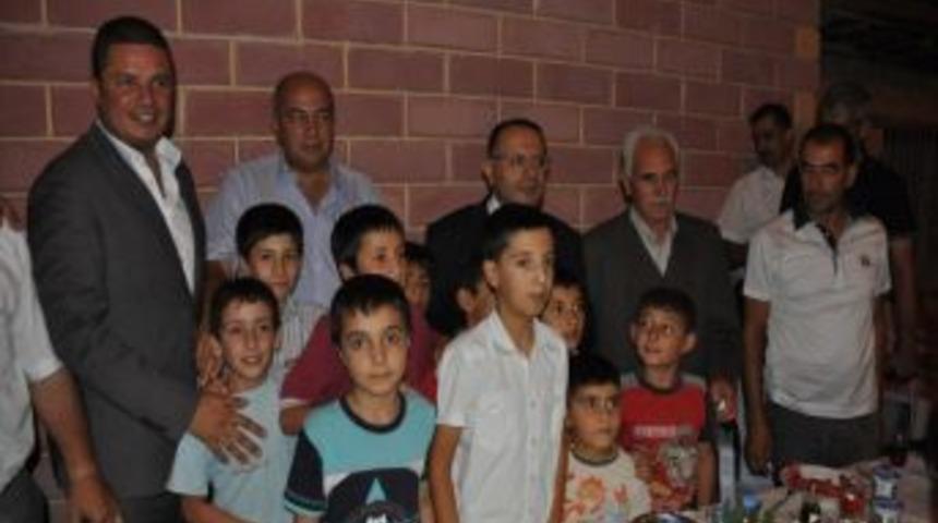 Taştepe Ve Melekbaba Mahallelerinde 40 &Ccedil;ocuk S&uuml;nnet Ettirildi