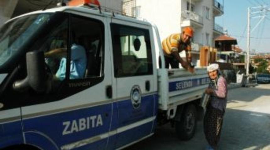 Selendi De İftarlık Yemekler Evlere Teslim Ediliyor.