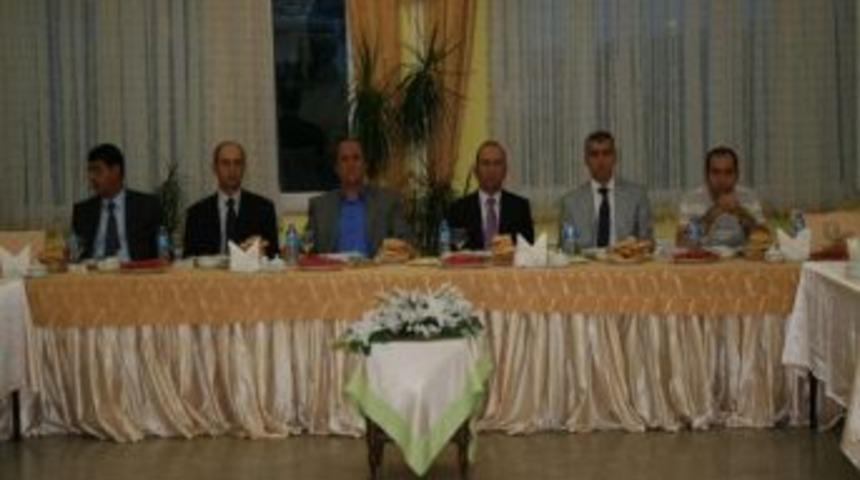 Kars Emniyet Teşkilatı İftar Yemeğinde Şehit Ve Gazilerle Bir Araya Geldi