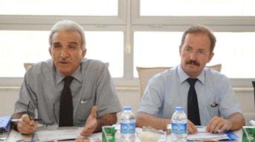 B&uuml;y&uuml;kşehir &Ouml;z&uuml;rl&uuml; Hizmetleri Komisyonu Toplandı