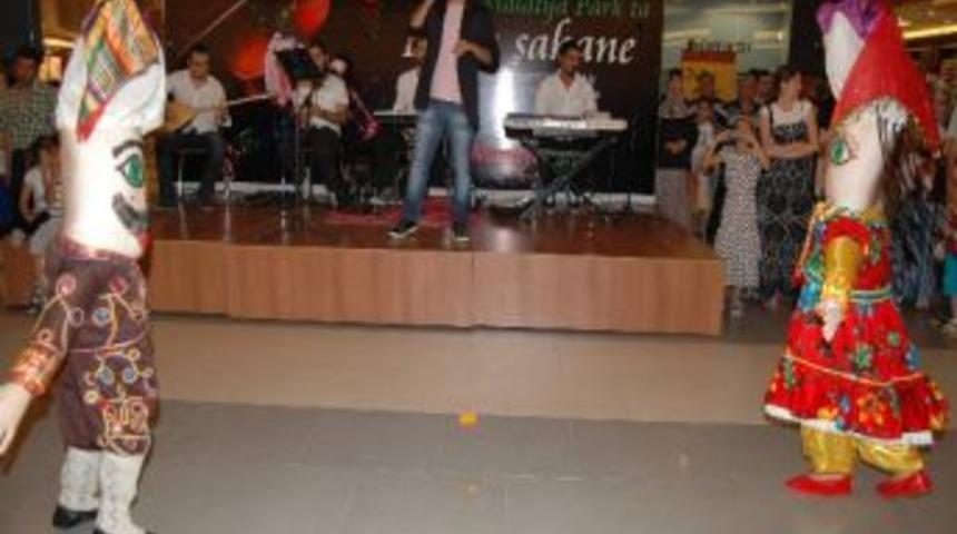 Malatya Geceleri Ramazan Ş&ouml;lenleriyle Renklendi