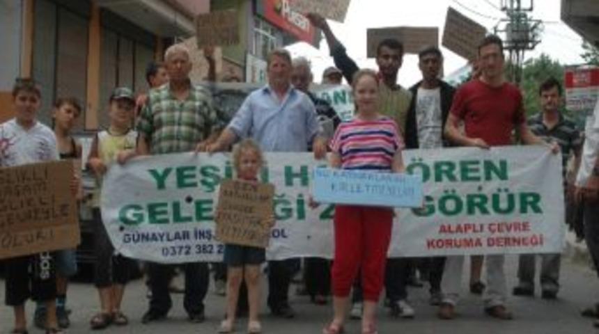 &Ccedil;evrecilerden Dere Eylemi