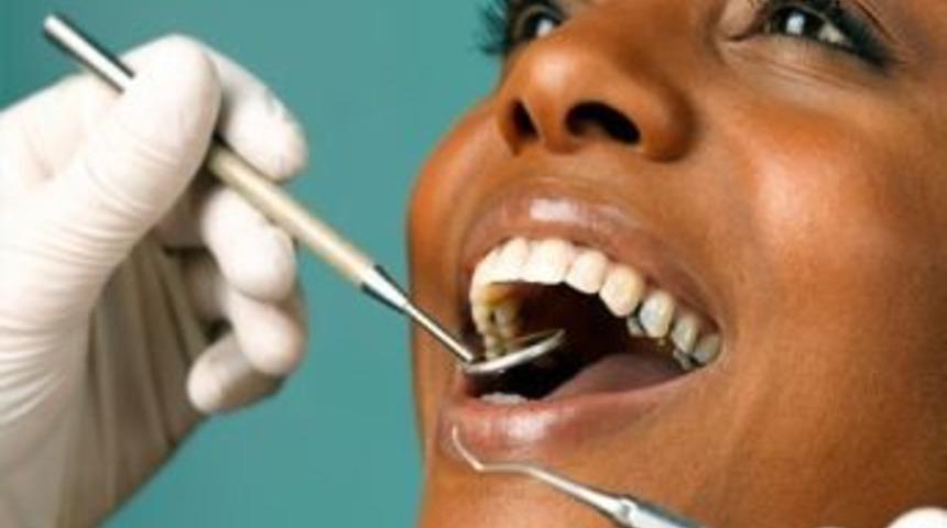 Ağız Ve Diş Bakımında Bilmediğimiz Yanlışlar