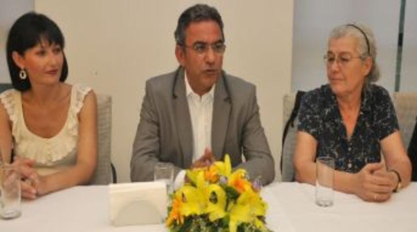 Budak, Odt&uuml; Mezunları İle Bir Araya Geldi