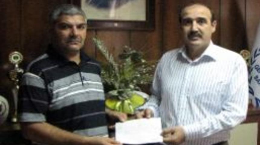 İftar Yemeği Parasını Arakan'a G&ouml;nderdiler