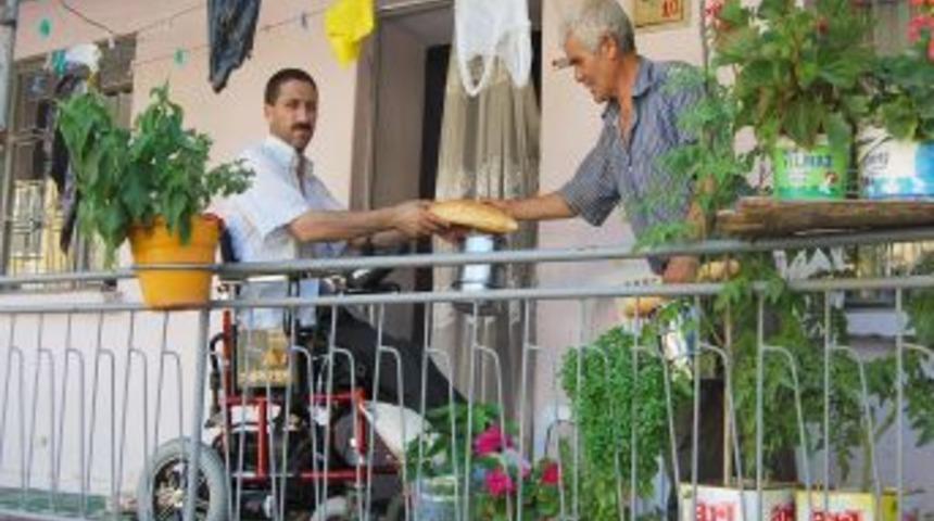 Sındırgı'da Aşevinden Iftar Sofralarına Sıcak Yemek