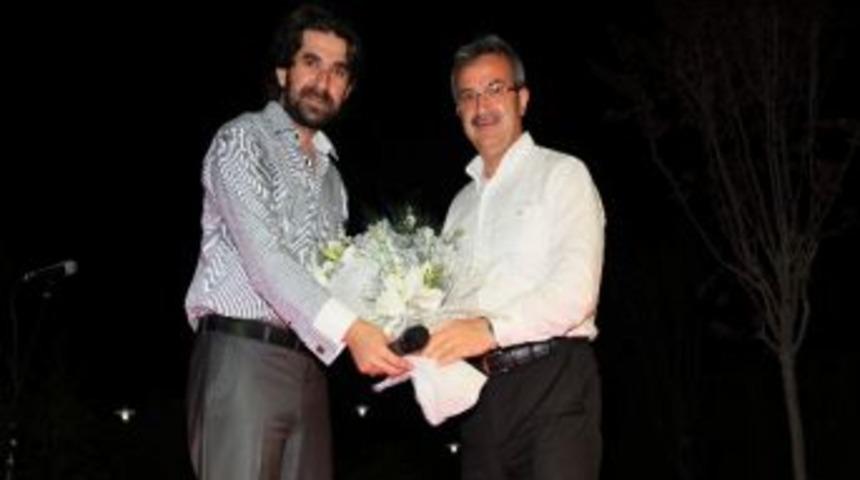 Gebze Kent Meydanı'nda Şiir Dolu Gece