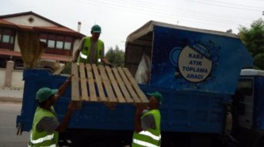 Balıkesir Belediyesi'nden Katı Atık Toplama Hizmeti