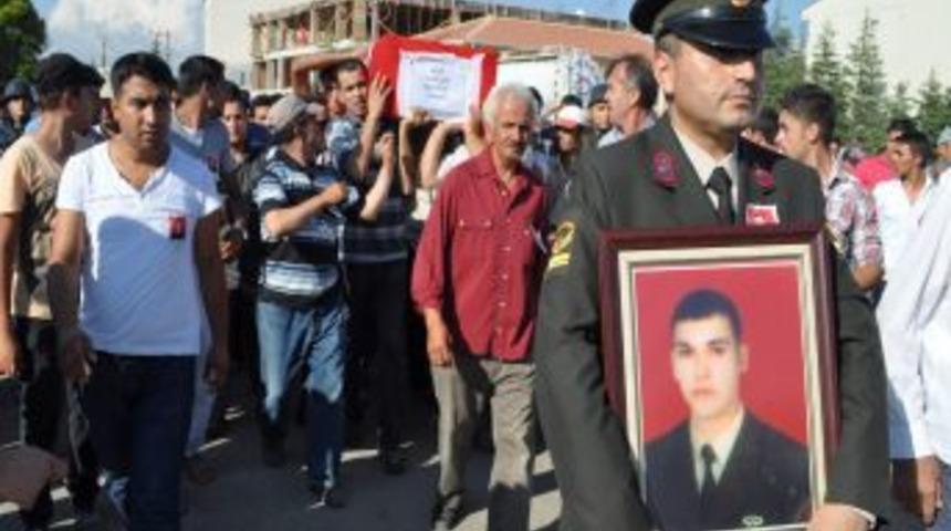 Eskişehir, Şehidini Son Yolculuğuna Uğurladı