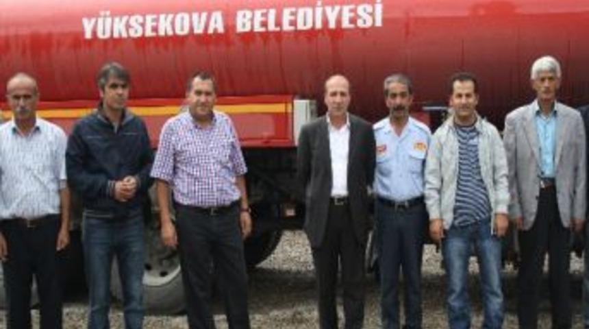 Y&uuml;ksekova Belediyesi İtfaiye Aracı Aldı