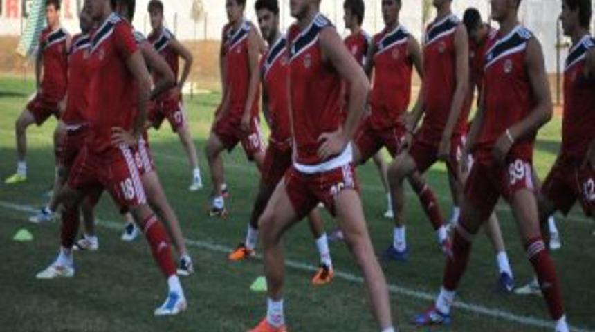 Turgutluspor Teknik Direkt&ouml;r&uuml; Cinel Takımından Umutlu