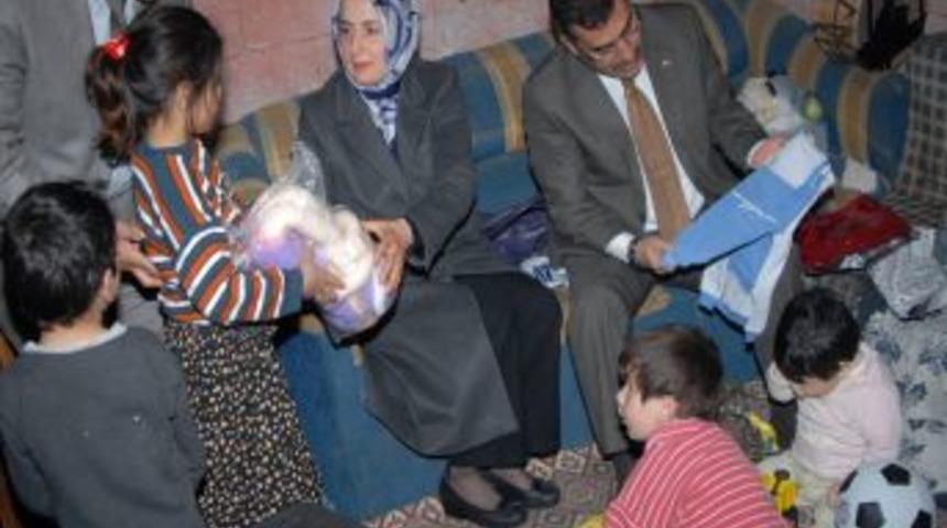 Belediye, Mağdur Aileye Daha &Ouml;nce Yardım Eli Uzatmış