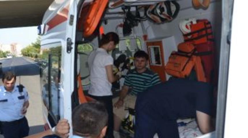 4 Ara&ccedil; Birbirine Girdi: 1 Yaralı