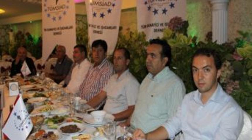 T&uuml;msiad İftar Yemeği Verdi
