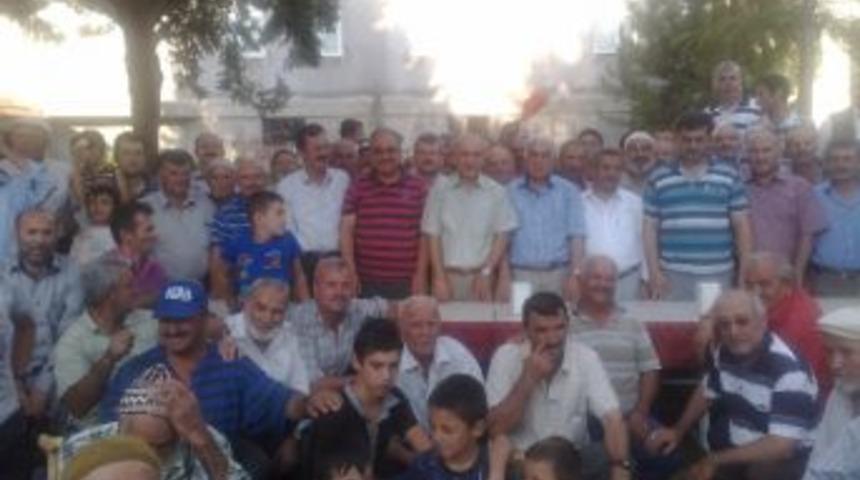 Karaman Milletvekili Elvan Muhtarlarla İftar Yemeğine Katıldı