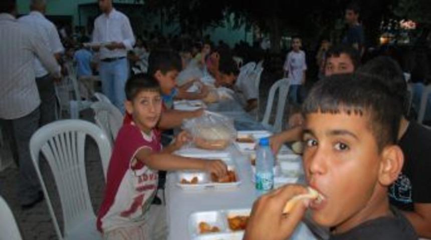 İmam Davayı Kazandı Cemaat Bayram Yaptı