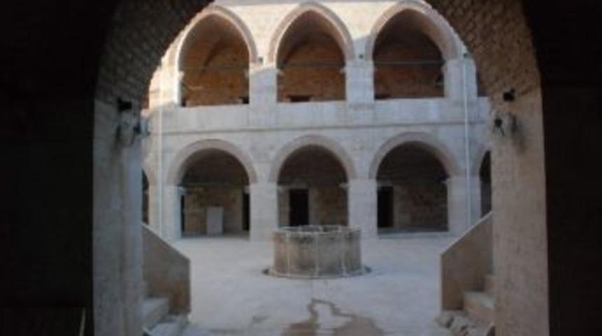 Deveciler Hanı Turizme Kazandırıldı