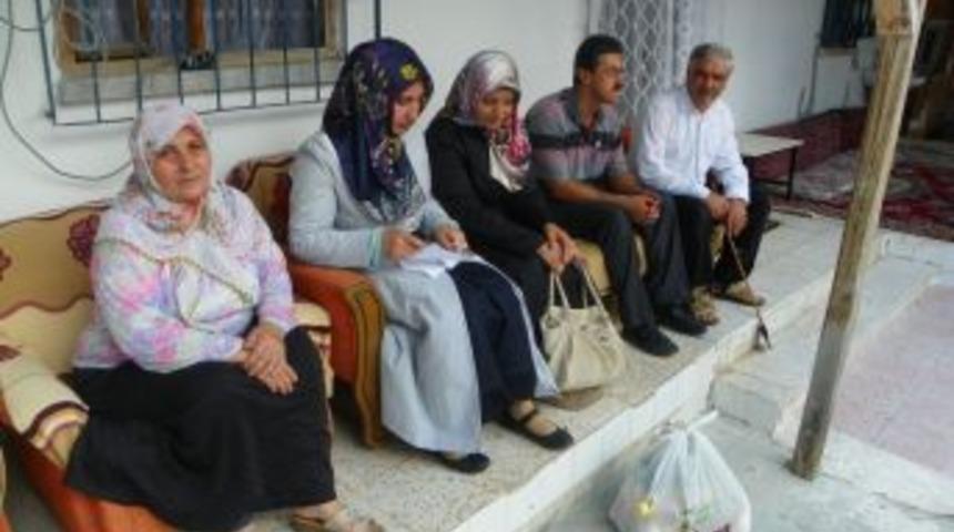 Eğitim G&ouml;n&uuml;ll&uuml;leri Ihtiya&ccedil; Sahiplerini Sevindirdi