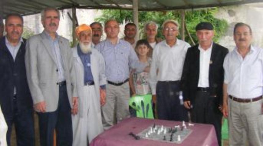 Milletvekili &Ccedil;akar, Hask&ouml;y Ve Korkut Esnafını Ziyaret Etti