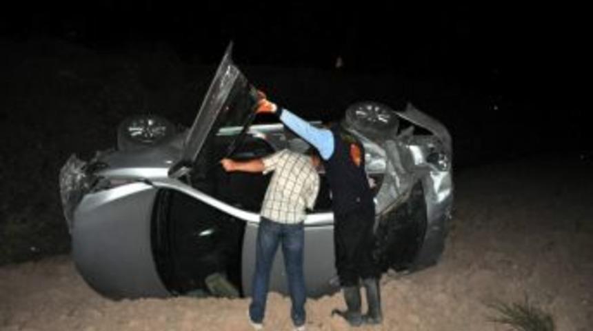 Otomobil Şarampole U&ccedil;tu: 1 Yaralı