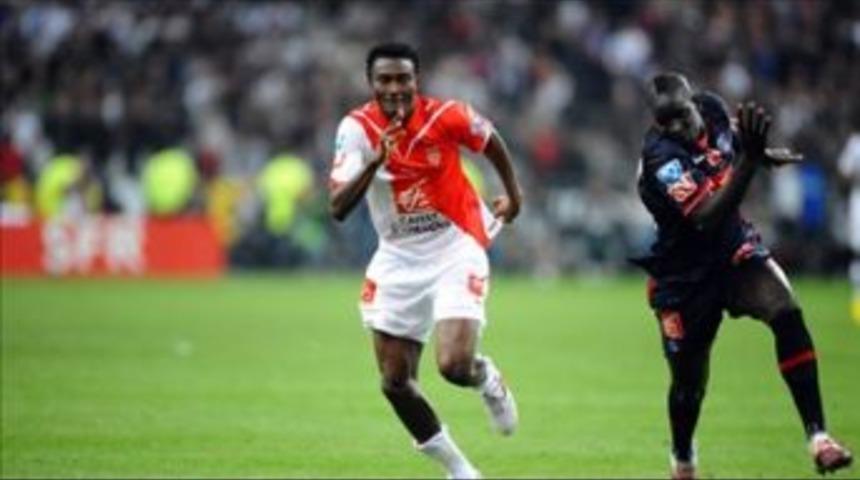 Feindouno kampa geldi