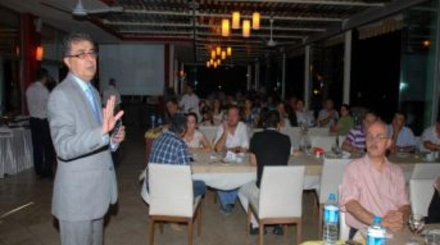 &Ccedil;ukurova Dişhekimliği G&uuml;nleri D&uuml;zenleniyor