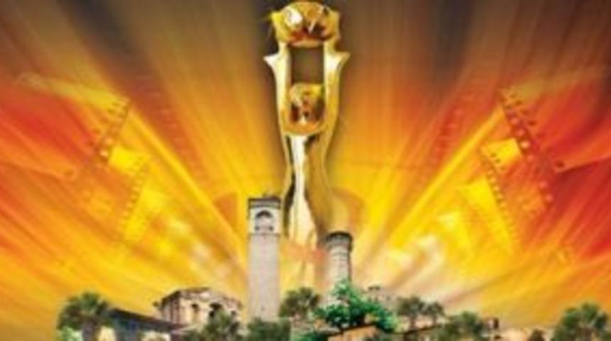 Yerli filmler g&ouml;r&uuml;c&uuml;ye &ccedil;ıkıyor