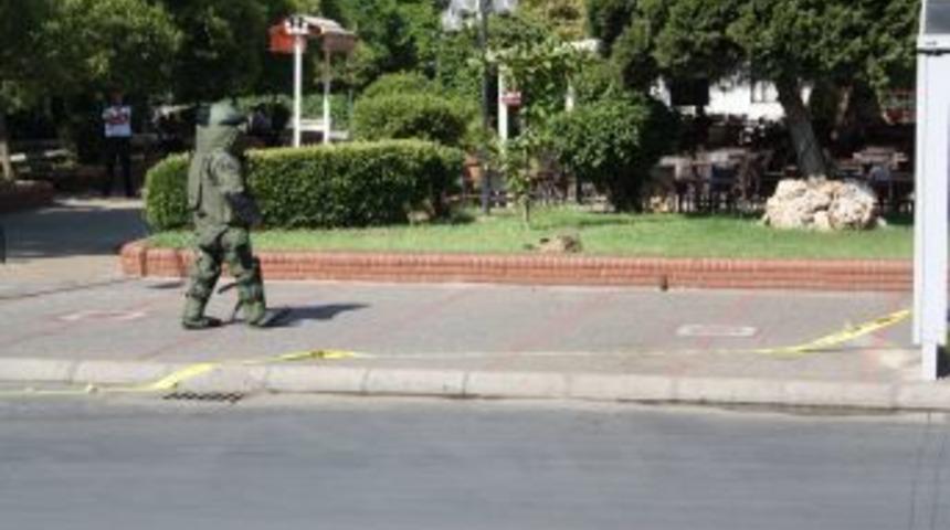 Gar tesisleri &ouml;n&uuml;nde ş&uuml;pheli paket!