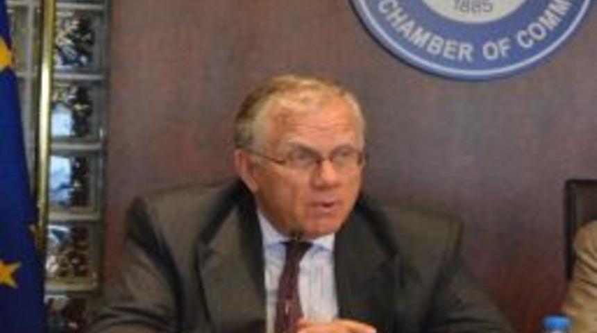 İzmir Hollanda Ticari İlişkisi 400. Yılında Kitapla Ta&ccedil;landı