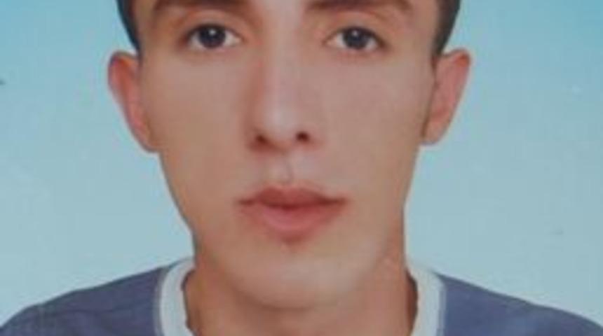 Kurtarmak İsterken Canından Oldu