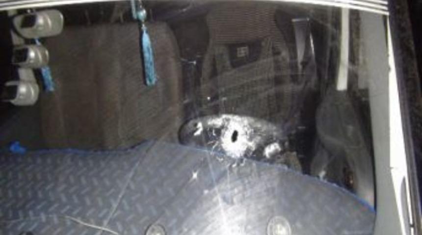 Yavaş Ara&ccedil; Kullandığı Gerek&ccedil;esiyle Magandaların Silahlı Saldırısına Uğradı