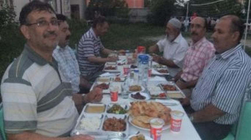 B&ouml;lcek Kız Kur'an Kursu'nda İftar