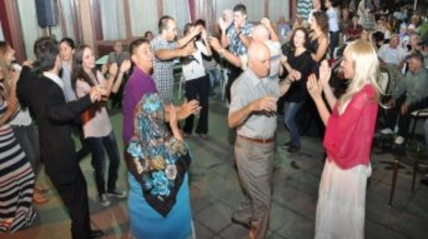 Huzurevinde Unutulmaz Gece