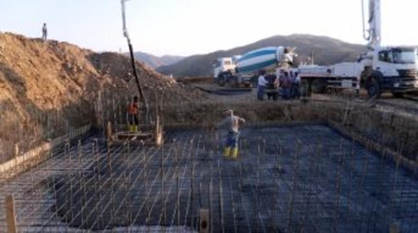 Şeribey Tepesinde Yenin Sosyal Alanlar Oluşturuluyor