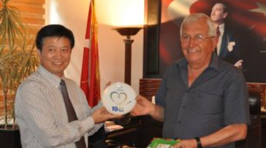 Kardeşlik bağımızı g&uuml;&ccedil;lendirmeye &ccedil;alışıyoruz