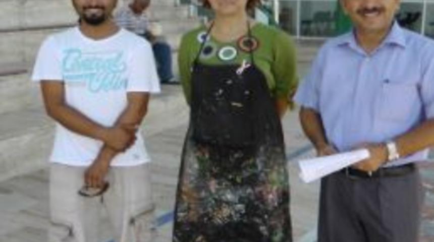 Fethiye'de &Ouml;d&uuml;ll&uuml; Resim Yarışması