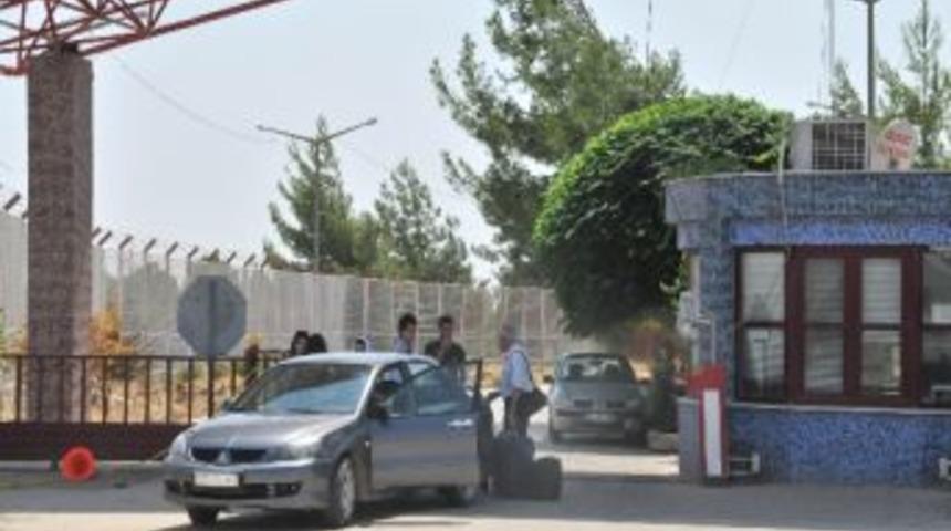 (&ouml;zel Haber) Suriyelilerin T&uuml;rkiye&rsquo;ye Gelişleri S&uuml;r&uuml;yor