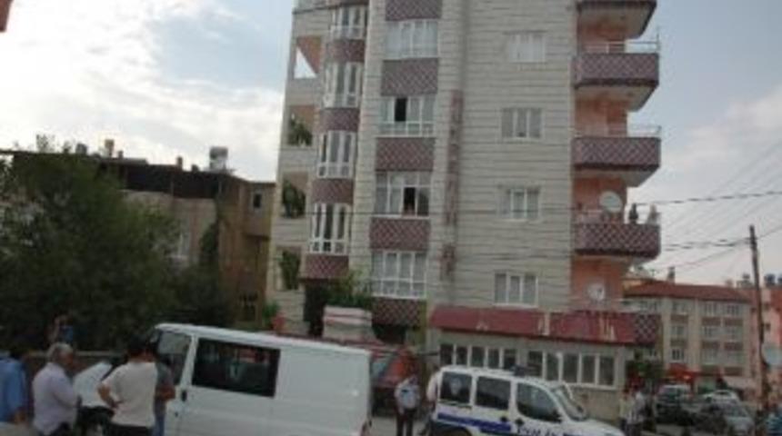 Mahalle Sakinlerinin Baz İstasyonu Tepkisi