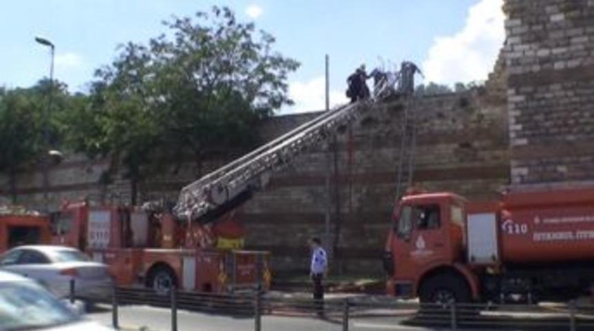 Tarihi Yarımadada Yangın Paniği