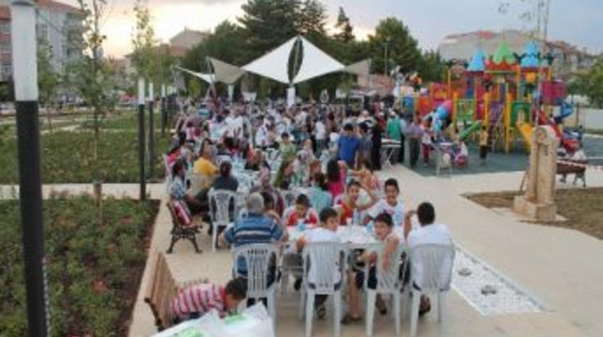 Kırşehir Gazi Parkı Yeni Görünümü İle Hizmete Açıldı