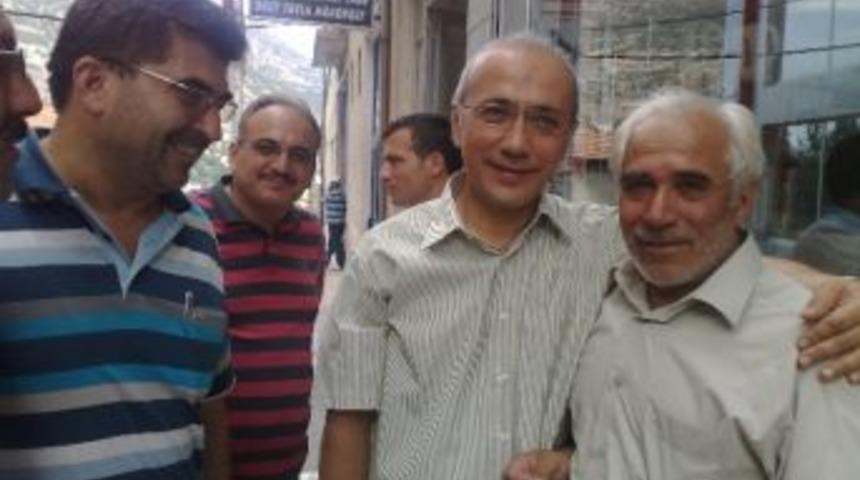 "t&uuml;rkiye&rsquo;de Takım Tutar Gibi Parti Tutma Anlayışı Artık Bitmiştir"