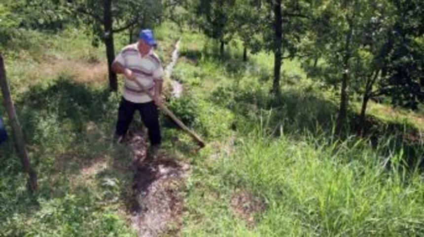 Belediye'den K&ouml;yl&uuml;ye Su Kanalı Desteği