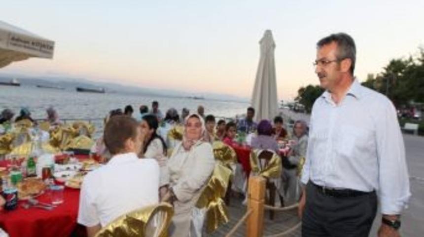 Gebze Belediyesi Personeli İftarda Buluştu