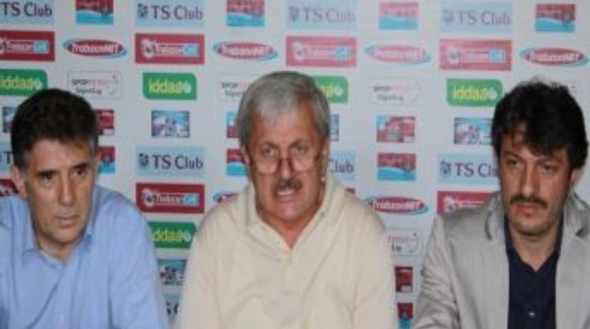 Trabzon'daki Ayasofya M&uuml;zesi&rsquo;nin Cami Olacağını A&ccedil;ıklayan Başbakan Yardımcısı Arın&ccedil;&rsquo;a Trabzonlu İş Adamlarından Destek