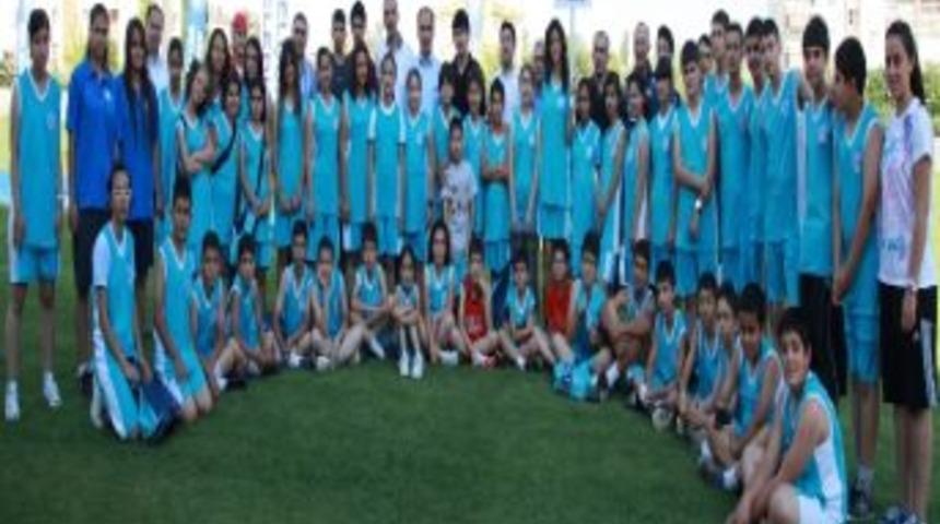 Sel&ccedil;uklu&rsquo;da Spor Okuluna Yoğun İlgi