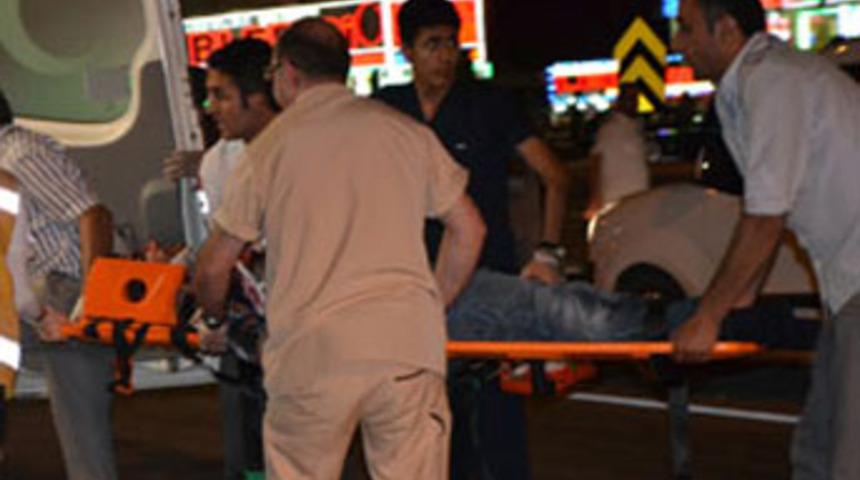 Gen&ccedil; &ccedil;ift, trafik kurban