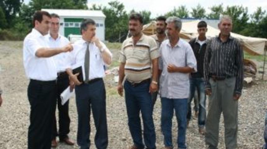 &Uuml;nye Kaymakamı&rsquo;ndan Mevsimlik İş&ccedil;ilere Ziyaret