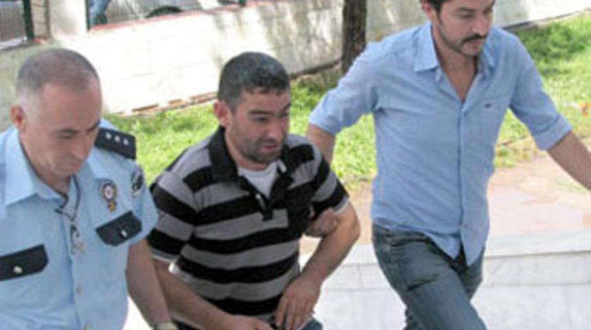Eve ge&ccedil; gelen karısını &ouml;ld&uuml;rd&uuml;