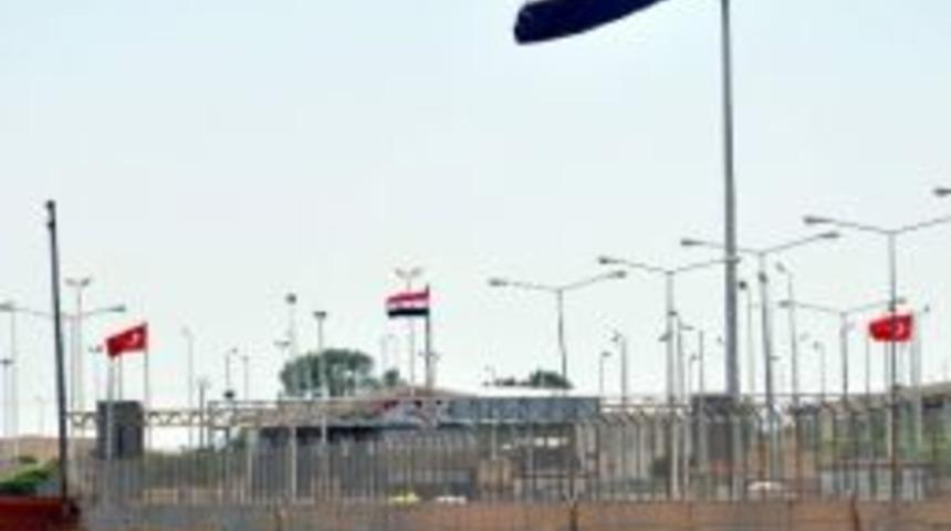 Tellebyat Sınır Kapısı Muhaliflerin Ablukasında