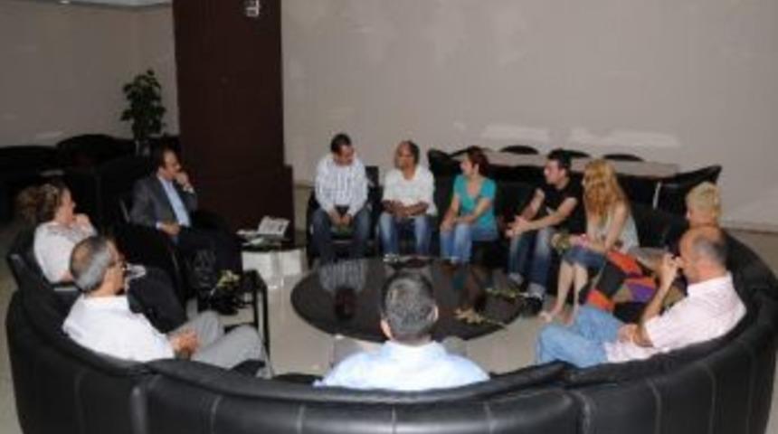 Hdk Heyetinden Baydemir&rsquo;e Ziyaret